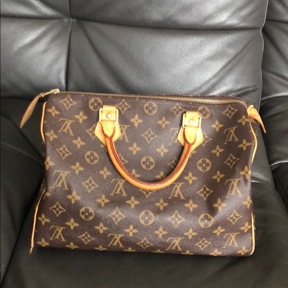 Louis Vuitton Handbags - LOUIS VUITTON SPEEDY 30 MONOGRAM BAG